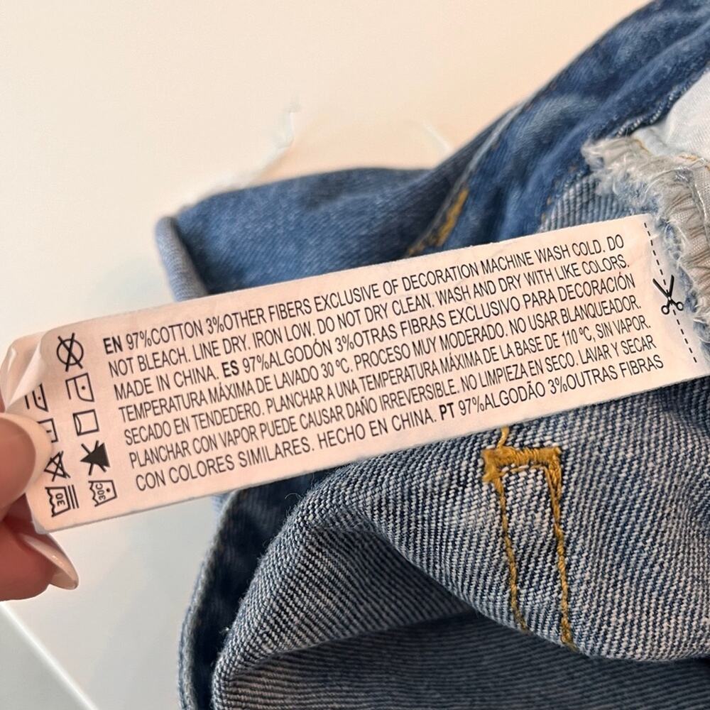 Forever 21 Patchwork Cutoff Jean Shorts Size 29 - image 6